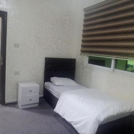 Jarajreh Apartments/ Hotel Κεράκ Εξωτερικό φωτογραφία