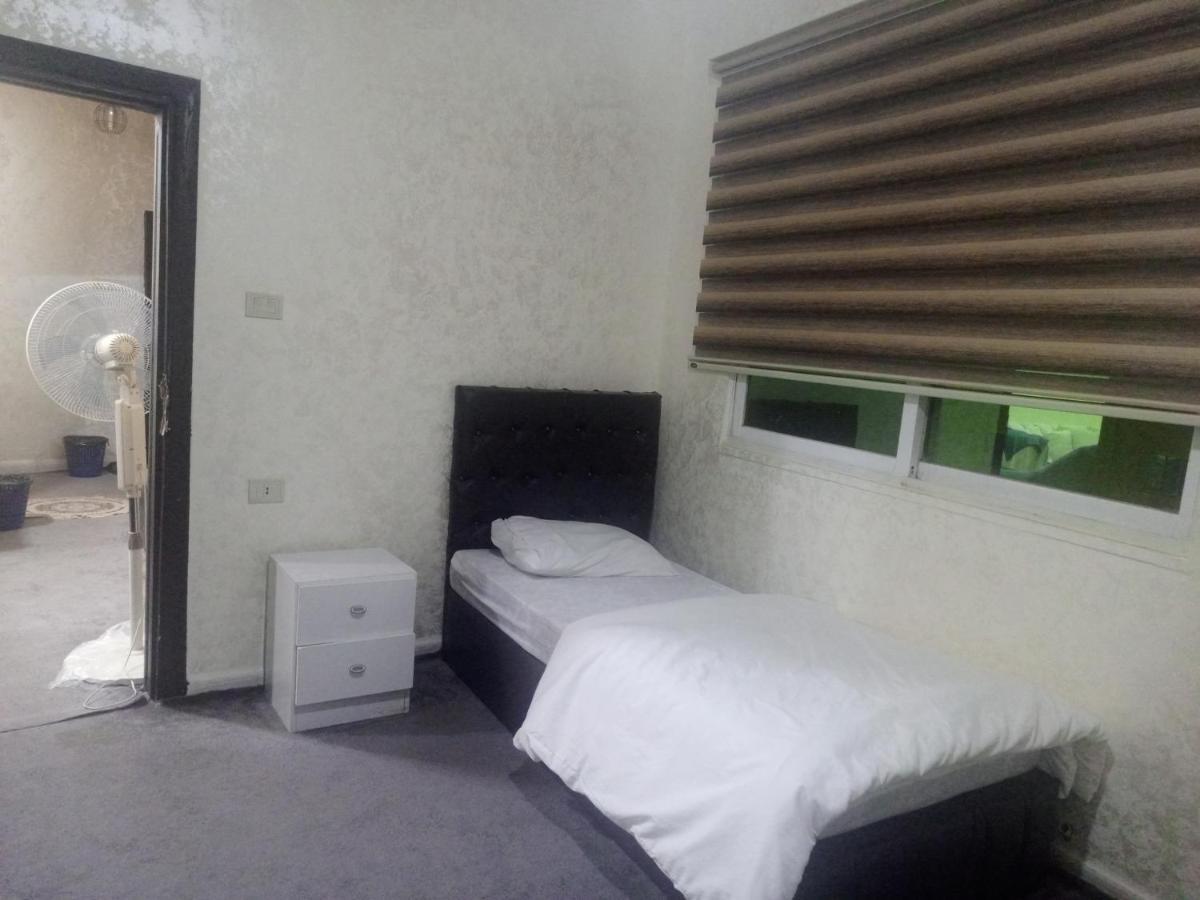 Jarajreh Apartments/ Hotel Κεράκ Εξωτερικό φωτογραφία